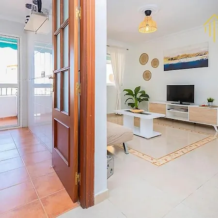 Piso Con Terraza Y Vistas Apartment Malaga